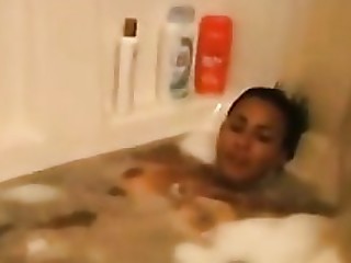 amateur badkamer zwart pijpbeurt vriendin hardcore milf